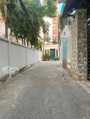 bán nhà trần xuân soạn, quận 7, ô tô vô nhà diện tích: 4 x 23m, giá 9.3 tỷ, lh: 