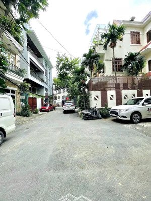 nhà đẹp 5 tầng 5 pn- thoại ngọc hầu- p.hòa thạnh hẻm xe tải tránh gara ô tô chỉ 9.5 tỷ