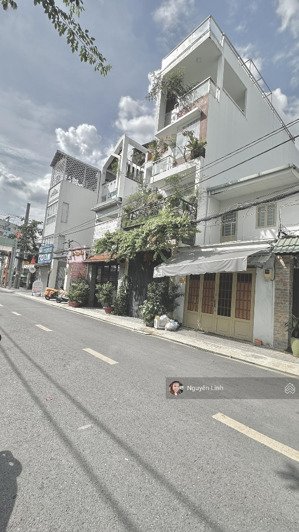 bán nhà 2 tầng mt đường số khu tân quy, q7, 40m2, giá 9,450 tỷ. lh thuỳ linh