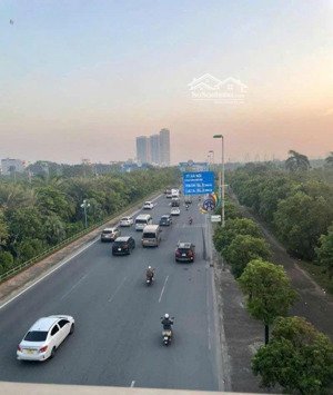 cc bán đất tt vân nội đông anh 47m. mt 3.9 ngõ oto tránh giá tốt nhất giao thông thuận lợi tiện ích