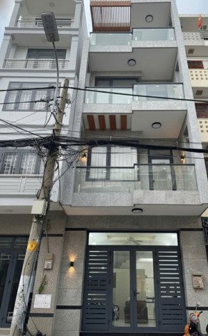 mình cho thuê nhà đẹp vị trí kinh doanh tốt, sát lũy bán bích, chỉ 16tr