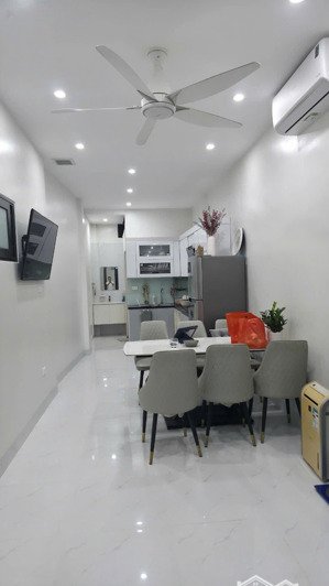 nhà đẹp thọ lão 41m², 2 tầng, mt4.2m, trung tâm hai bà trưng, ở ngay.