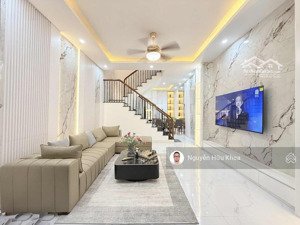 nhà đẹp nguyễn khang 38m2 x 5 tầng giá 7,1 tỷ 2 mặt thoáng gần phố, ở ngay