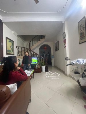 giá giật mình,ngõ ba gác tránh,dân xây,gần phố lê trọng tấn hà đông 44m 7,35 tỷ