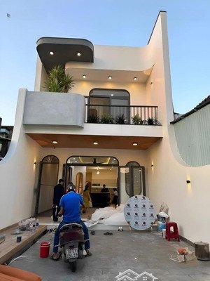 bán gấp - siêu rẻ - 65m2 - đường tên lửa - có dòng tiền ổn định - 5 tỷ