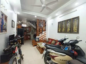 nhà dân xây! cầu diễn - bắc từ liêm - 2 mặt tiền trước sau - 3 thoáng - ô tô đỗ cửa - 32m - 5.6 tỷ