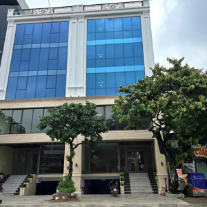 chính chủ bán nhanh nhà mặt hồ tây phố trích sài 220m2*mt 9.5m, sẵn dòng tiền, giá nhỉnh 300tr/m2