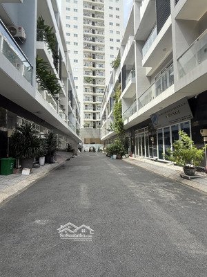 nhà phố quận 7 khu sky 89 hoàng quốc việt 5x15m, 2 lầu giá 9,5 tỷ