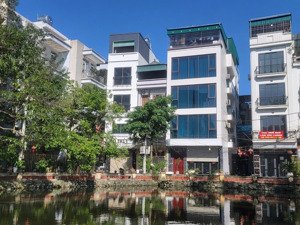 bán nhà mặt hồ cực hiếm, ô tô tránh, kinh doanh cực đỉnh giá 13.7 tỷ