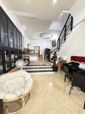 bán nhà ngay aeon tân phú - 75m2 - xe hơi 7 chỗ vào nhà - 4 tầng btct - nội thất xịn - giá 8 tỷ