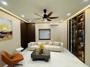 sát ngoại giao đoàn - xuân đỉnh ô tô tránh - thang máy - ngõ thông kinh doanh.