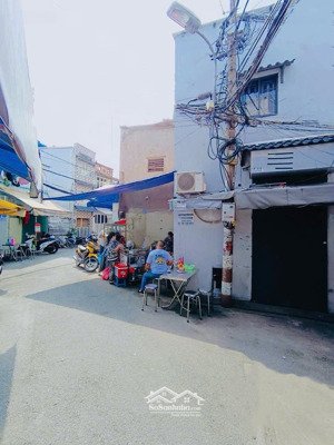 bán nhà hẻm 6 m thông huỳnh văn chính shr giá 2 tỷ350