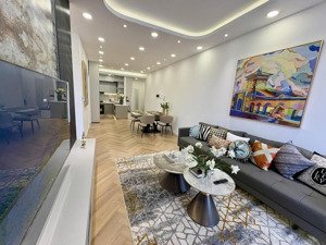 sky garden 3 apartment 2 bedrooms - fully furnished & exquisite