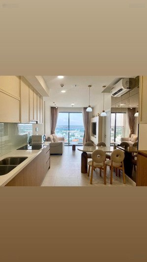 cho thuê cc urban green 2 phòng ngủ 11 - 14tr ngay cạnh bình thạnh, văn lang hutech, gtvt