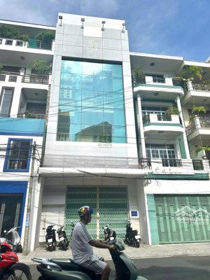 cho thuê toà nhà văn phòng 4 tầng ngay ngô gia tự gần vòng xoay ngã 7 giá 70 triệu/tháng