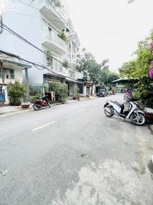 Đất Mặt Tiền Đường Số 19• Tân Quy• Q7• 72m2(4x18)• Không LG• Không QH