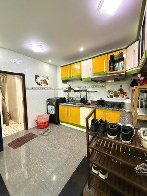 căn hộ quận 10, căn góc lầu 1 cmt8, 3pn, 2wc, full nội thất vip, chỉ có 3.3 tỷ, nhà đẹp ở ngay