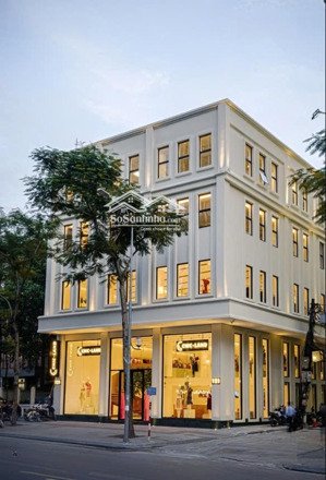 cho thuê nhà mặt phố hai bà trưng, hoàn kiếm, diện tích: 180m2/sàn x 2 tầng, lô góc rộng 15m