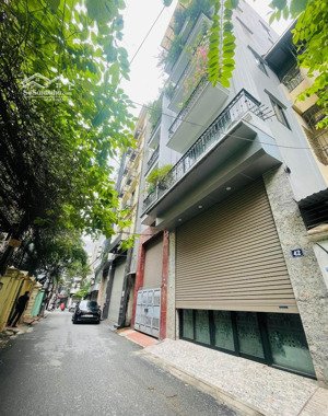 bán nhà chdv hơn 20 tỷ, 75m2, 12pn, t máy, full đồ, ô tô, lô góc, trường chinh, đống đa, hà nội