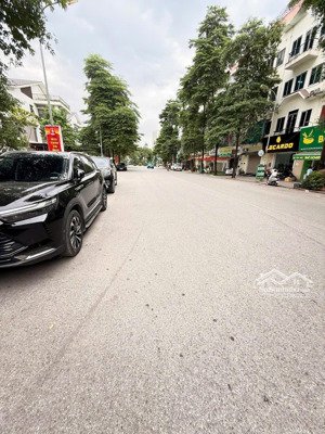 chính chủ bán lk đô nghĩa 100 m-2 mặt tiền-gần bv nhi-vị trí kinh doanh/văn phòng siêu đẹp 22.8 tỉ