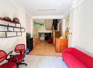 [ nhà 4 tầng bạch đằng_ hẻm ô tô tải nhỏ ] * ra biển trần phú : 350m giá: 6 tỷ.