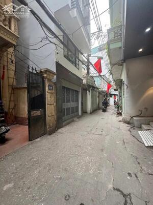 Bán nhà Cầu Giấy - 70M x 5T dân xây - Ngõ thông, Cho thuê 25 triệu/ tháng