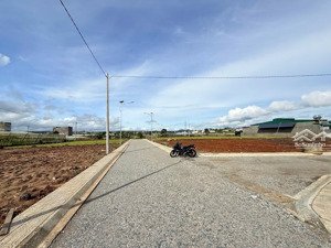 bán đất tại phạm ngọc thạch, 630 triệu, 100m2, đơn dương, lâm đồng