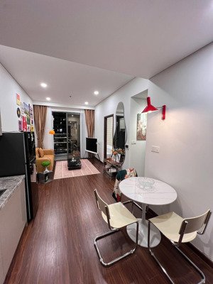 cho thuê căn hộ 2pn 2wc masteri full đồ giá 12tr/tháng .chỉ việc sách vali đến ở.