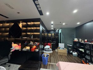 (giá thật) bán cc hà nội center point, 9,75 tỷ, 80m2, 3pn, 2wc,cửa tb bc đn thoáng mát