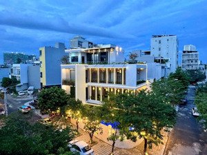 đẳng cấp tinh hoa villa vip hải châu, trung tâm đà nẵng, cạnh sân bay 
