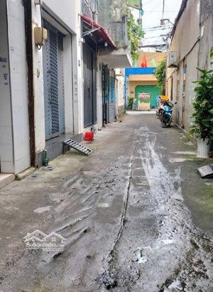 mặt tiền đường chiến thắng, phường 4, phú nhuận 68m2, trệt, lầu 5,1 tỷ