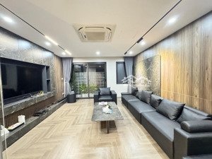 giá tốt nhất!!! bán căn phố việt hưng, 42m2, 7,2 tỷ, ô tô đỗ cửa, nhà đẹp ở sướng, thang máy