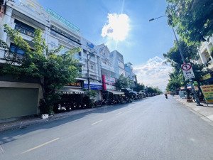mặt tiền trần thái tông, tân bình. ngang 7,15x 34m công nhận 327m2. giá hơn 30 tỷ.