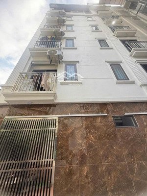 chính chủ tôi cần bán nhà cạnh quận ủy cầu giấy - gần quốc gia - đh sư pham.. dòng tiền 50tr