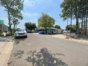 hàng đầu tư ngon nhất hiệp bình phước, 120m2 ( xây hầm+ 5 tầng ), sát vạn phúc đường bàn cờ tứ tung