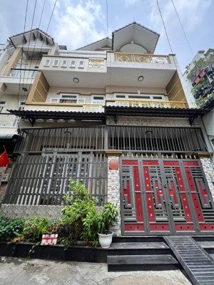 8.1m ngang 72m 4 tầng giá chỉ 6.85 tỷ hẻm xe tải gần tân kỳ tân quý