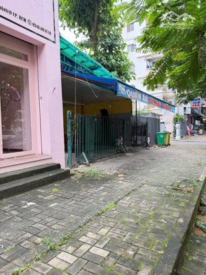 cần cho thuê shop mặt tiền đường số 6 , 110m2 khu hưng vượng 1 ,giá 26tr/th : lh 