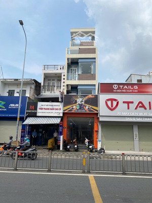 mtkd đường hoà bình, p. hiệp tân, tân phú 1t3l st. 7pn 8wc, 4x18m. nhà mới, sạch sẽ. 30tr/th tl