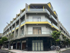 bán nhà phố khu đại học quốc gia thủ đức - cách ga metro s1 suối tiên chỉ 3km.