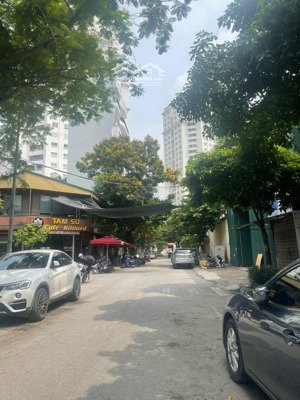 giá siêu tốt bán toà văn phòng ngay phạm hùng oto tránh đỗ trước nhà 100m2 x 9 tầng giá 25 tỷ