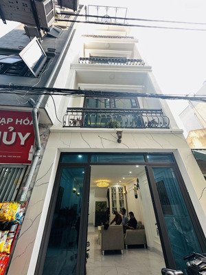 bán nhà gần ngoại giao đoàn - ngõ thông kinh doanh - 31.5m x 5 tầng - 9.4 tỷ