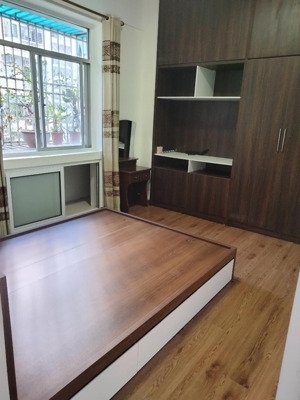 chính chủ cần bán gấp căn hộ chung cư n05 trần quý kiên cầu giấy dt 55m2-2 ngủ -giá 3.8 tỷ còn tl