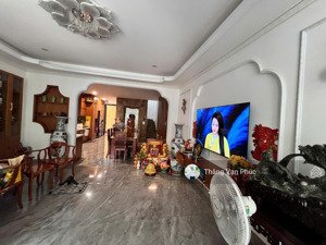 chủ bán căn nhà 5x22m, vạn phúc 1, gần trường học emasi, hồ bơi công viên ( 110m2), hoàn thiện đẹp