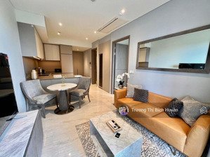 cho thuê căn hộ 1pn- view sông full nt cao cấp tại opera residence chỉ 35 triệu bao phí quản lý