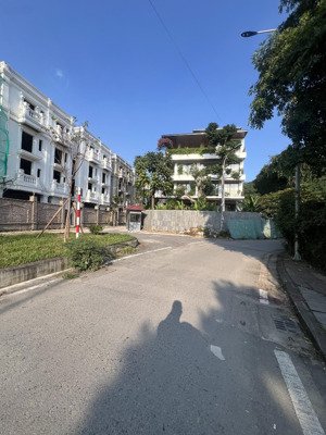 đất 200m mặt tiền 6m đẹp nhất phố tư đình đón đầu cầu trần hưng đạo, gần phố hoa cổ linh đường 12m