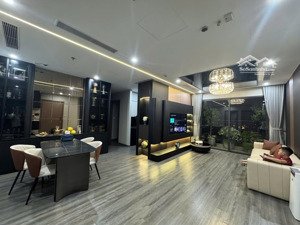 cần bán căn góc hoa hậu 3pn tầng trung tại zenpark, 100m2 ban công đông nam full đồ giá chỉ 8.9 tỷ