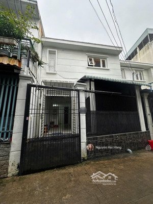 nhà 2 tầng - hẻm xe hơi - 61m2 ngang 5.4m - giá chỉ 5 tỷ