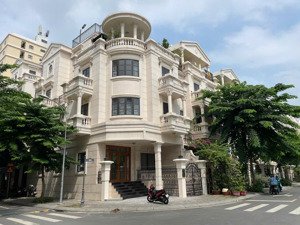 bán căn góc 2 mặt tiền đường khu cityland park hills