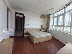 cho thuê nhà 7 phòng ngủ có thang máy gần crown