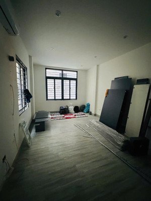 nhà đẹp đống đa 35m², 7 tầng thang máy, lô góc, gần hồ, vài bước ra phố.